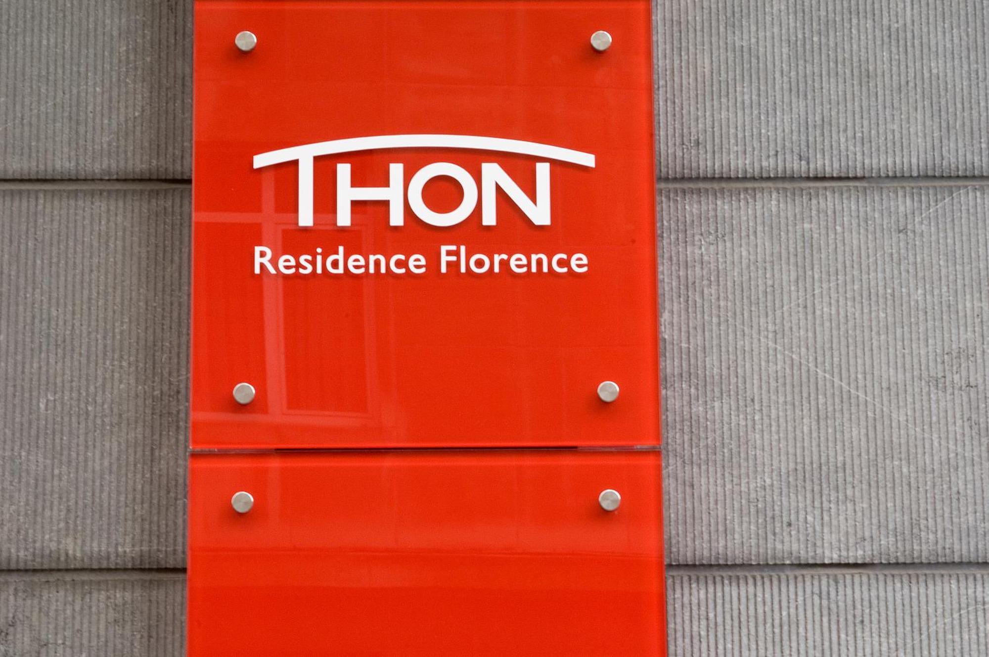 Thon Residence Florence Aparthotel Брюксел Екстериор снимка