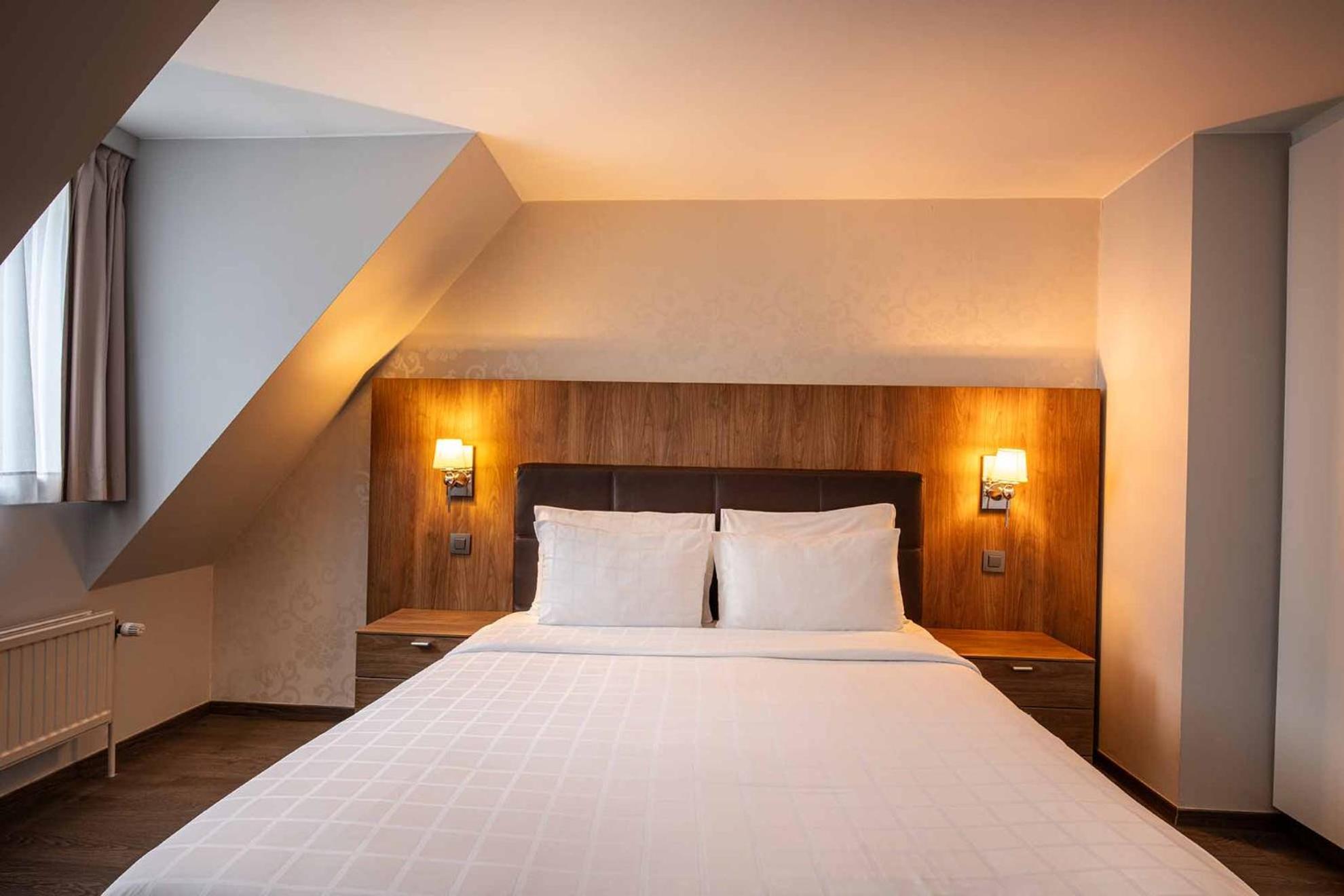 Thon Residence Florence Aparthotel Брюксел Екстериор снимка