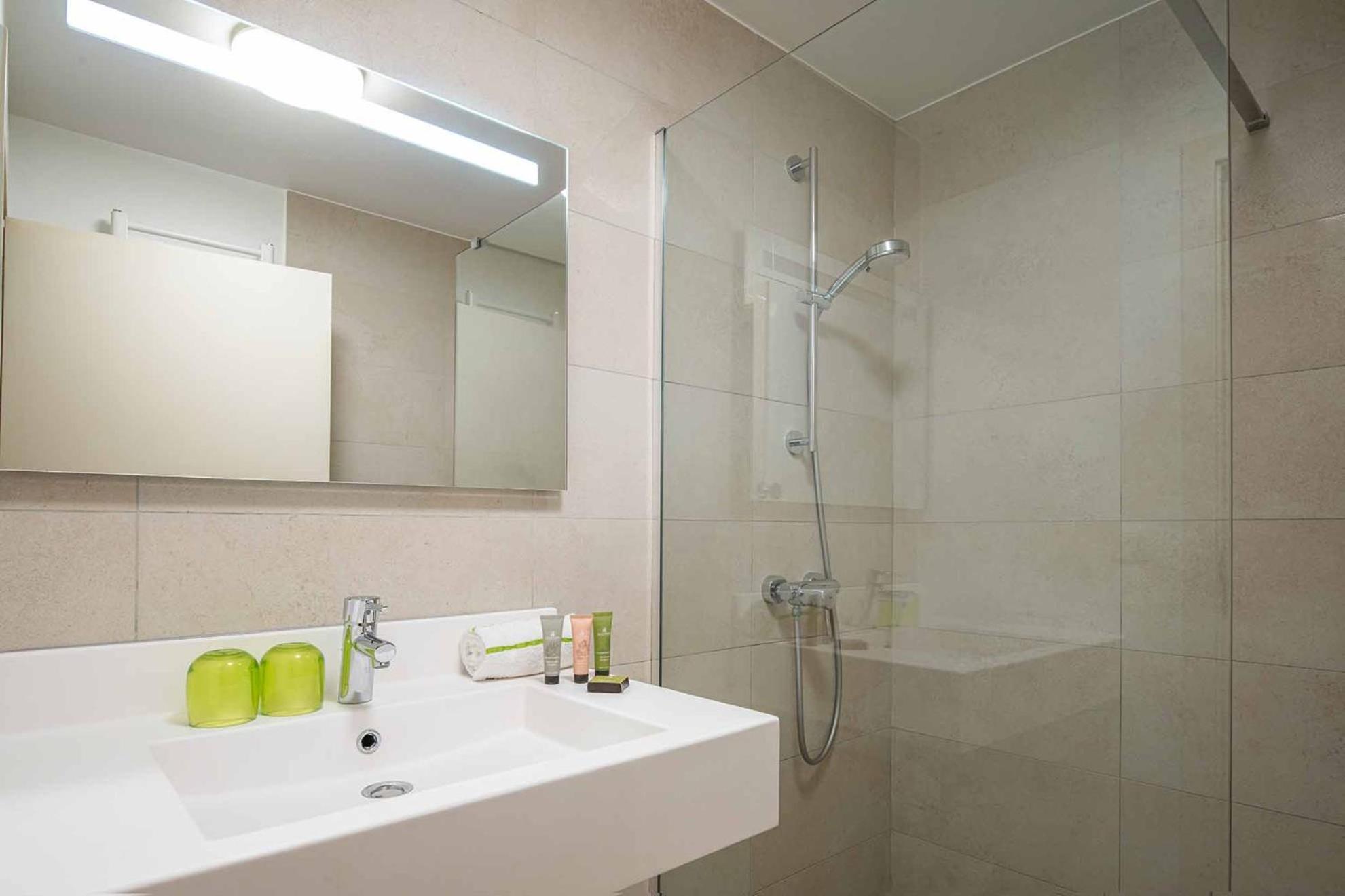 Thon Residence Florence Aparthotel Брюксел Екстериор снимка