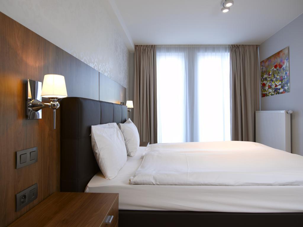 Thon Residence Florence Aparthotel Брюксел Екстериор снимка