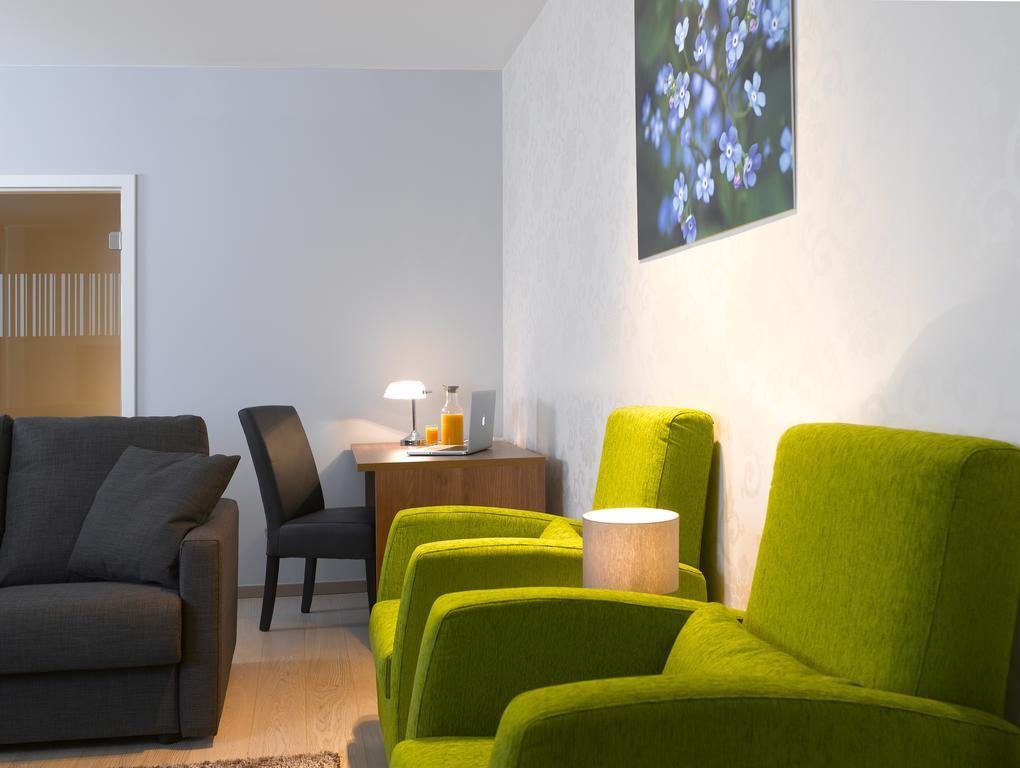 Thon Residence Florence Aparthotel Брюксел Екстериор снимка
