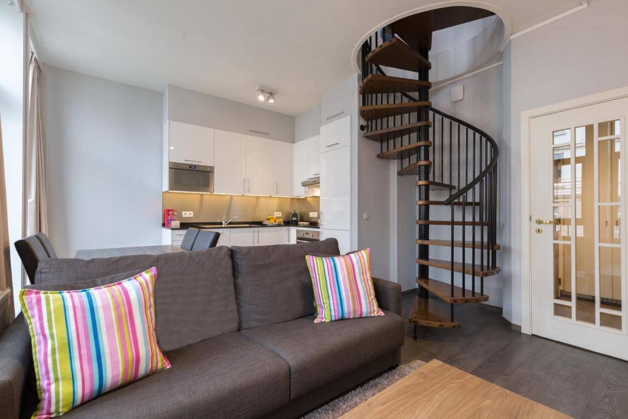 Thon Residence Florence Aparthotel Брюксел Екстериор снимка