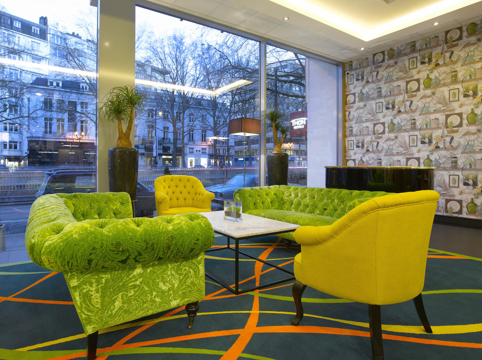 Thon Residence Florence Aparthotel Брюксел Екстериор снимка